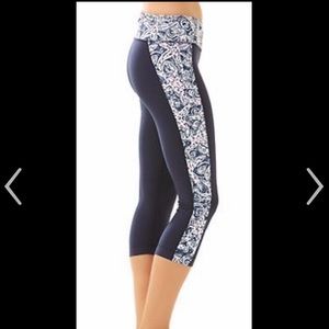 Lilly Pulitzer Luxletic Weekender Cropped Pant